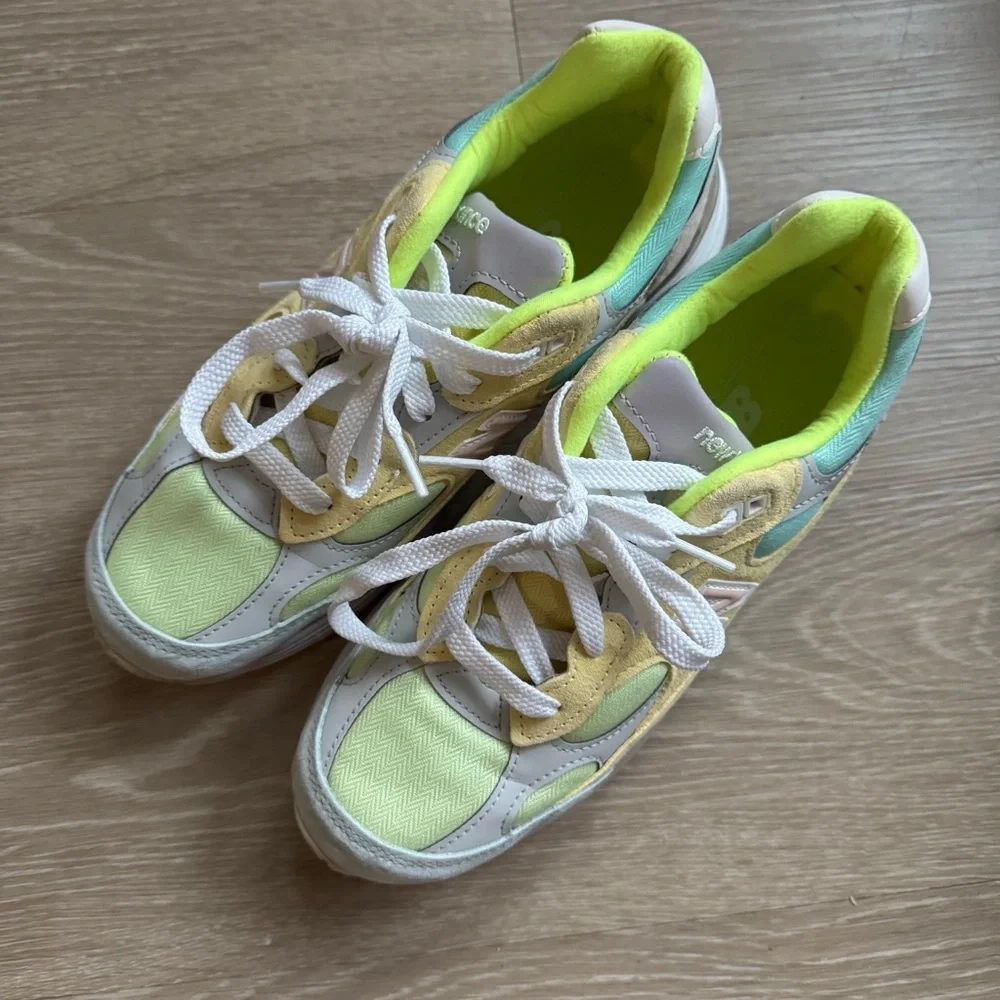 New balance 992 “Easter” - Picture 1 of 6